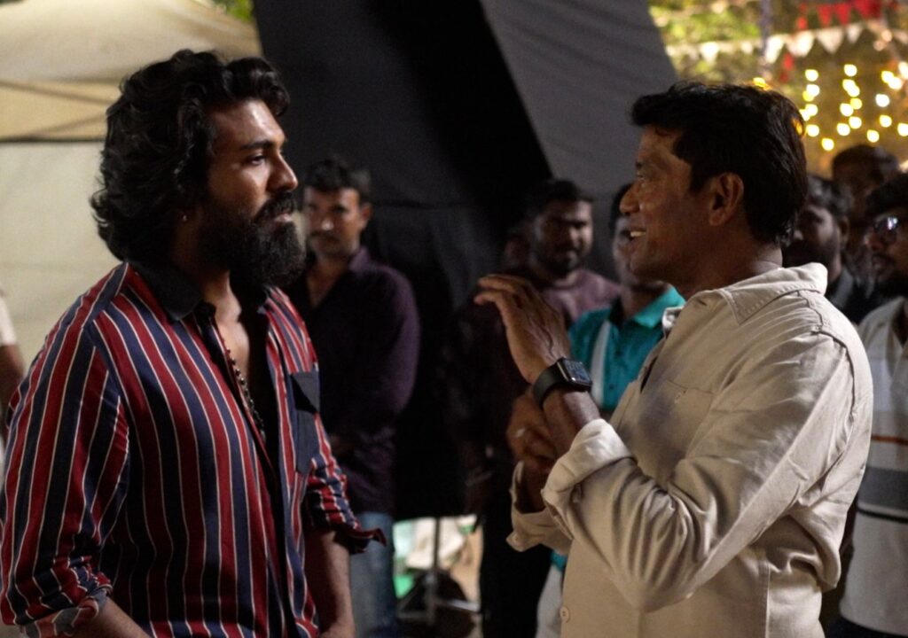 PEDDI సెట్ లో ప్రముఖ ఛాయాగ్రాహకుడు రత్నవేలు జన్మదినాన ప్రశంసల వర్షం కురిపించిన రామ్ చరణ్