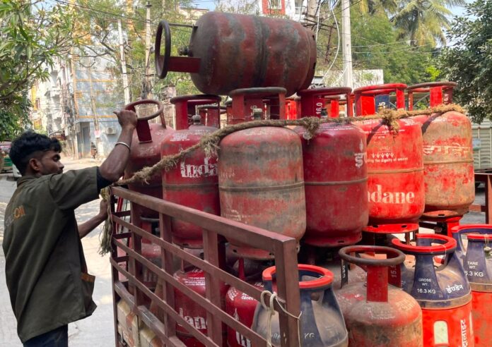 Gas Shortage Crisis: Daily Life Disrupted in Hyderabad and Telangana
