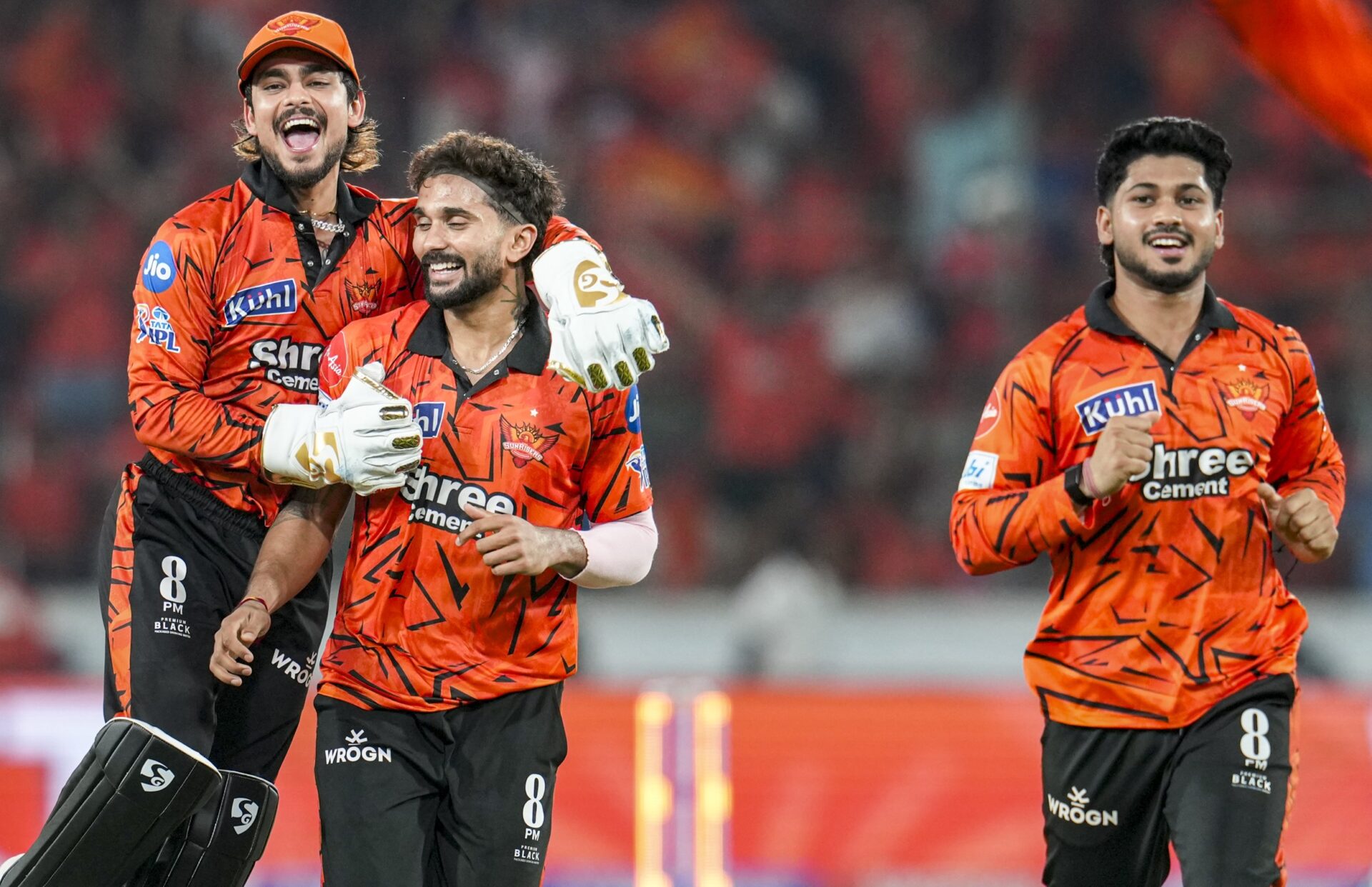 Orange Fever in IPL as Hyderabad Crush Punjab in Grand Style