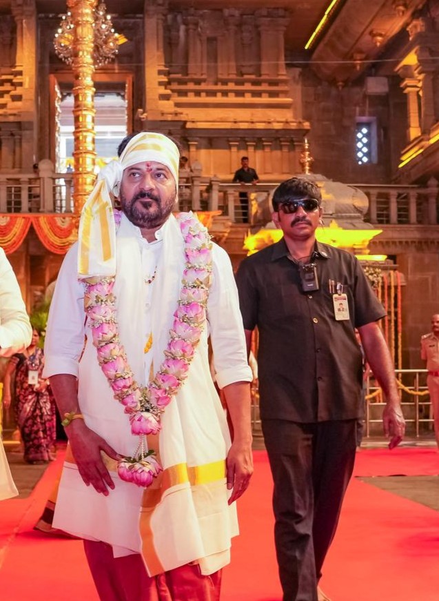 Revanth Reddy Performs Bhoomi Puja for Veda Patashala at Yadagirigutta