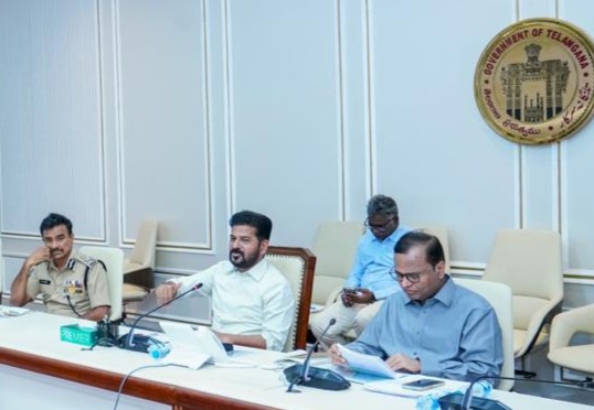 CM Revanth Reddy Alerts Officials Over El Niño Impact and Water Scarcity